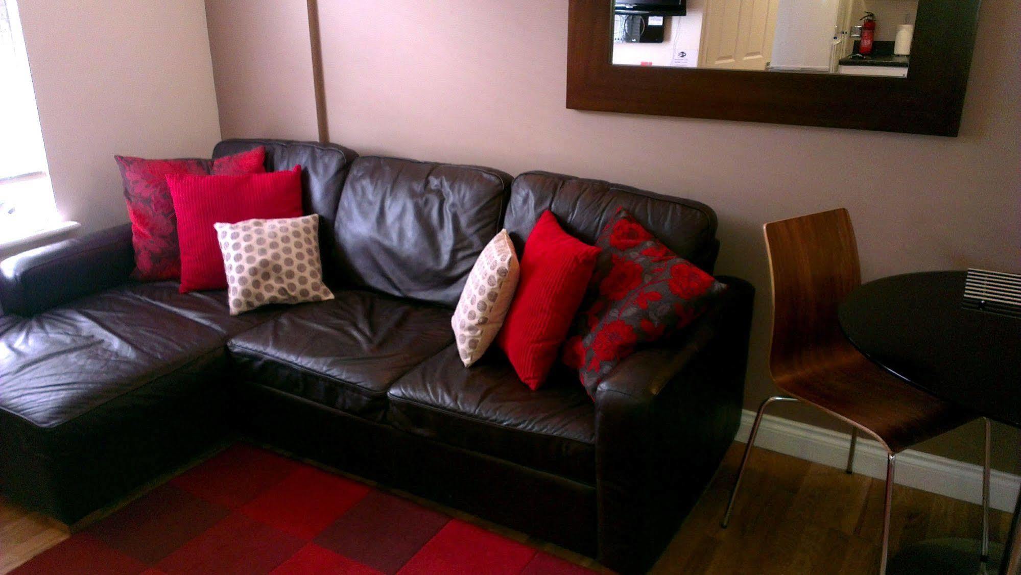 The House Boutique - In-room Breakfast - Free Parking Bed & Breakfast