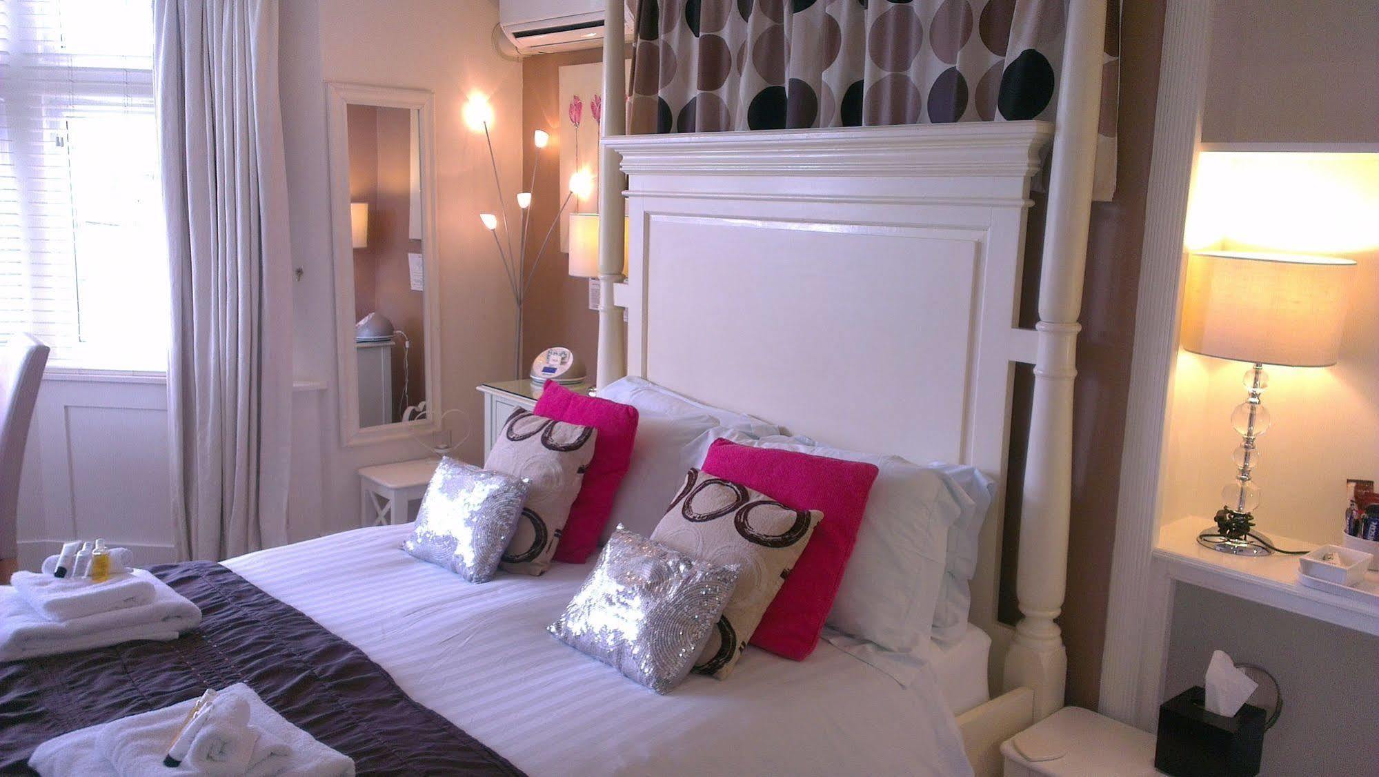 Bed & Breakfast The House Boutique - In-room Breakfast - Free Parking