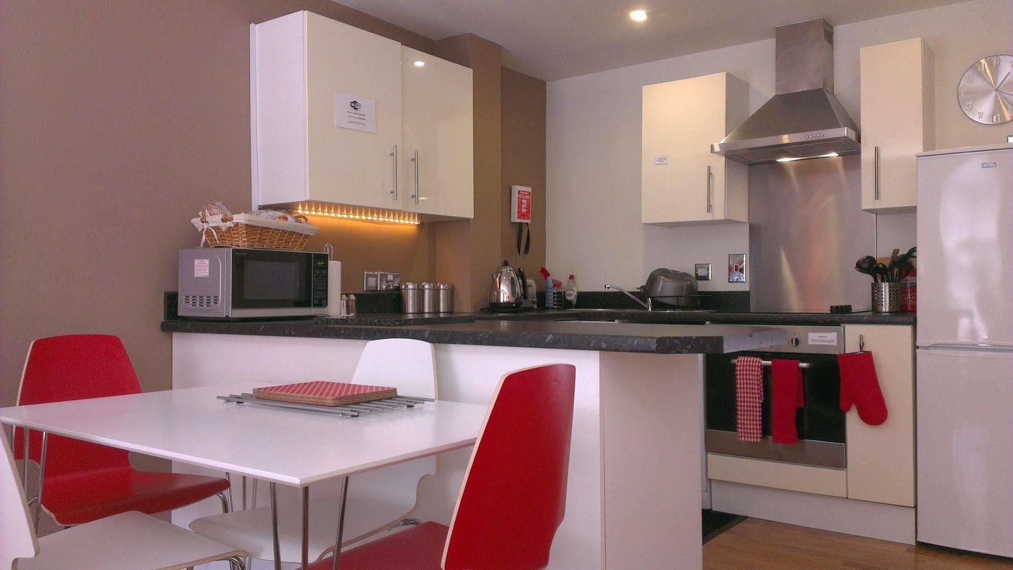 The House Boutique - In-room Breakfast - Free Parking Bed & Breakfast