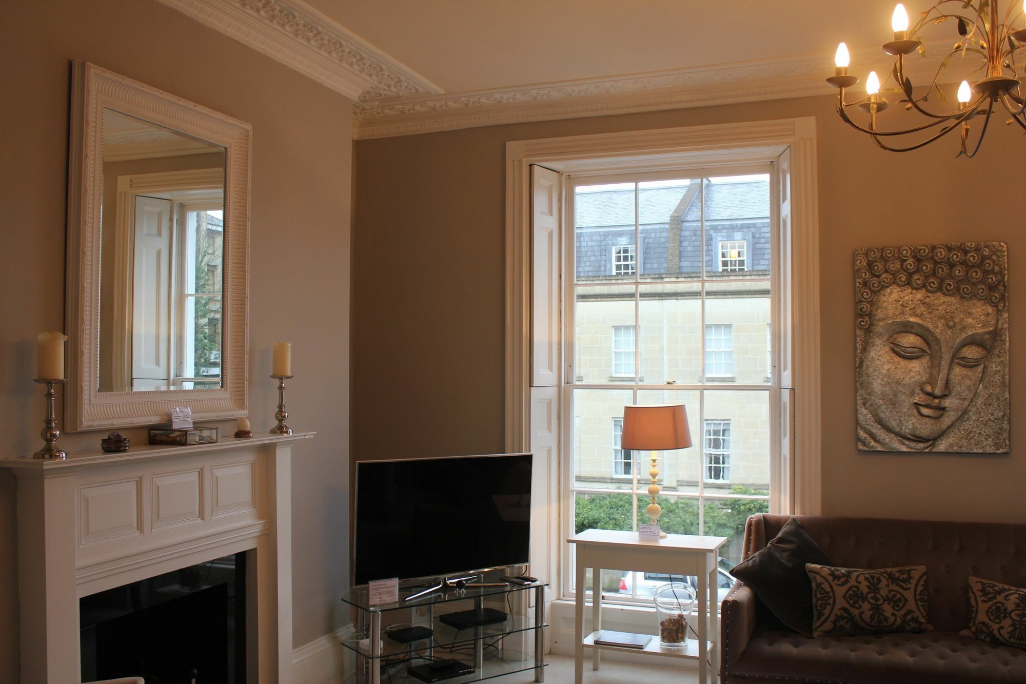 Apartment 1 Georges Place *