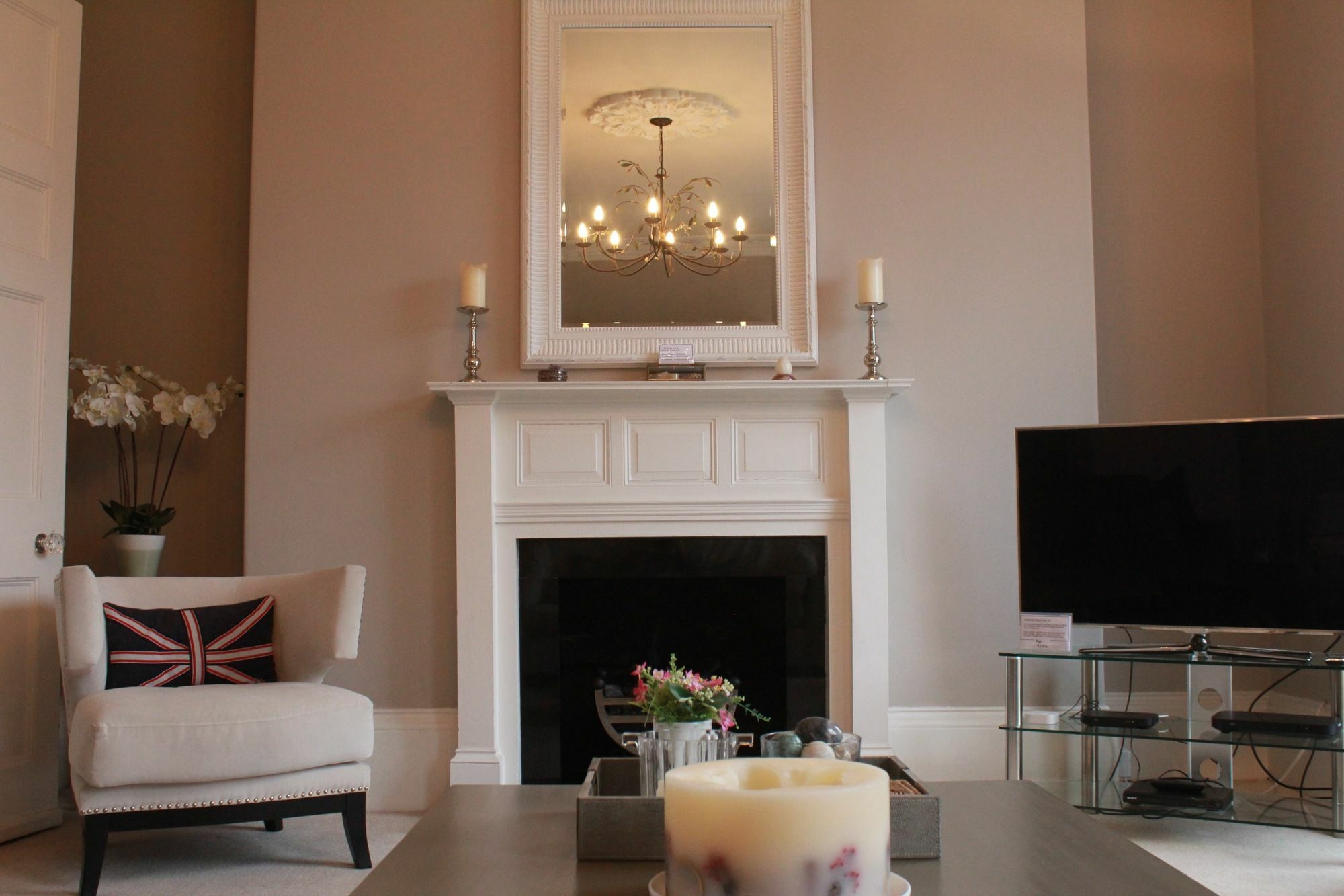 1 Georges Place *