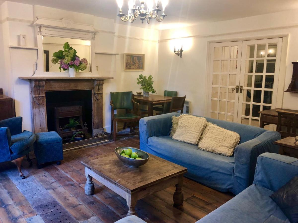 Apartment Lauras Townhouse Grand Garden Bath