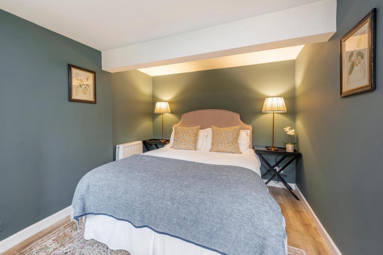 Tucking Mill View- Self Catering Apartment