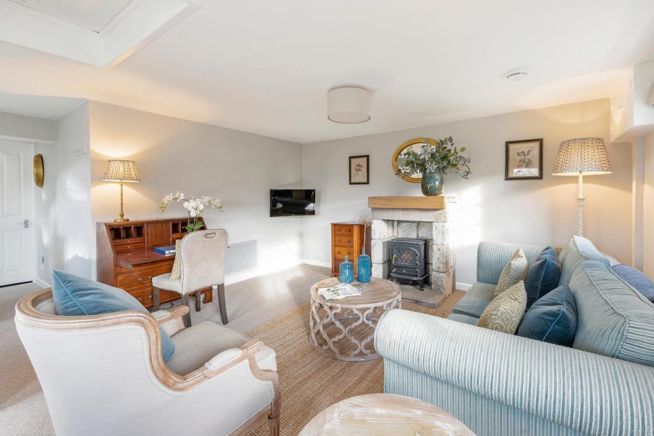 Apartment Tucking Mill View- Self Catering