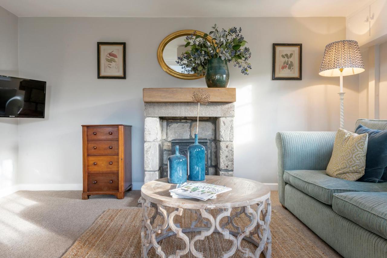 Tucking Mill View- Self Catering Bath