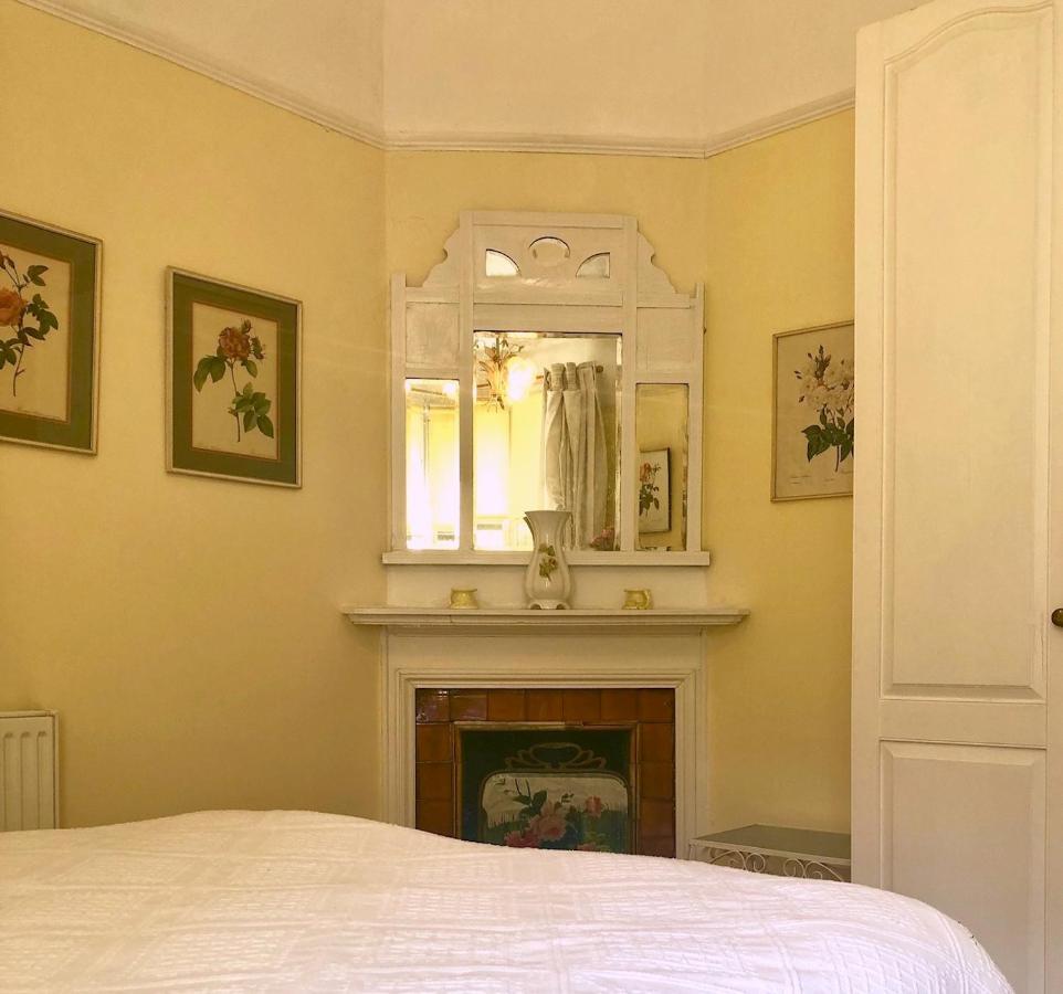 Apartment Lauras Townhouse Erte's Atelier *