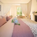 Studio Apartment In Central Bath