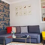 Willoughby Apartment