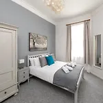 Super City Centre Apartment - Two Bedrooms, Perfect Location