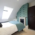 Bath View Apartments