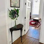 Charming Apartment In The Heart Of Bath