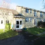 Cohost Partners- Free Parking | Close To Town