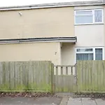 Blagdon Park By N And N Stays Ltd, Stylish Bath Home, Transport Links 10 Mins To City Centre, Free Parking, Perfect For Familes And Contractors