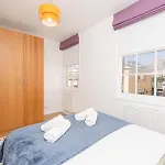 Pass The Keys Bright Modern One Bed Apartment - Bath City Centre
