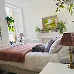 Flat In The Heart Of Bath With Stunning Views