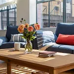 Bright Open Plan Living - Bath - Free Parking