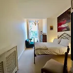 Georgian Room With Park View