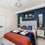 Georgian Townhouse In The Heart Of Bath