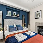 Georgian Townhouse In The Heart Of Bath