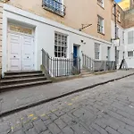 5 Star Lux Abode In Central Bath - Games Room