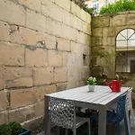 Ceres Newly Refurbished 3 Bedroom In Heart Of Bath