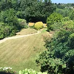 High Beeches B & B