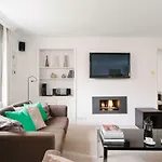The Art Apartment