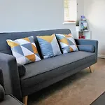 Golf Club House Free Multi Space Parking