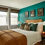 Rivers Street Townhouse - Garden Maisonette