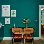 Rivers Street Townhouse - Garden Maisonette