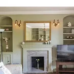 Ivory House - Stunning Central Townhouse