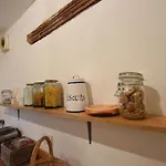 Characterful Home 15 Minute Walk To Central Bath