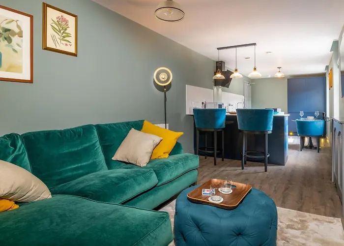 Stylish 1 Bed Central Apartment