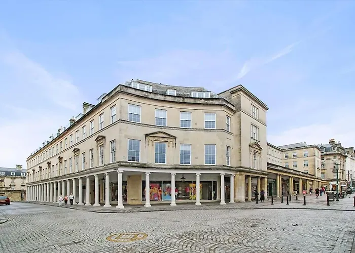 Haus Of Sulis, City Centre Apartment With Lift Access