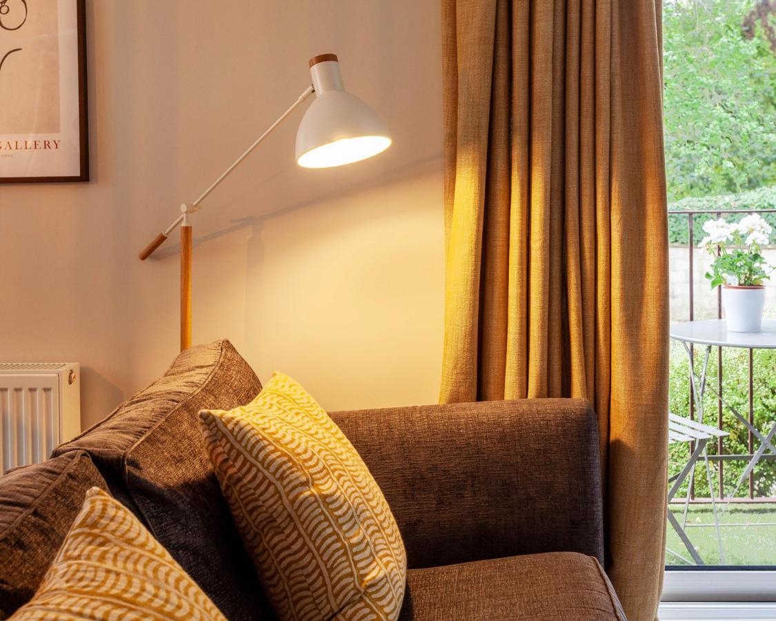Luxury 2 Bedroom City Apartment In Bath'S Artisan Quarter Bath