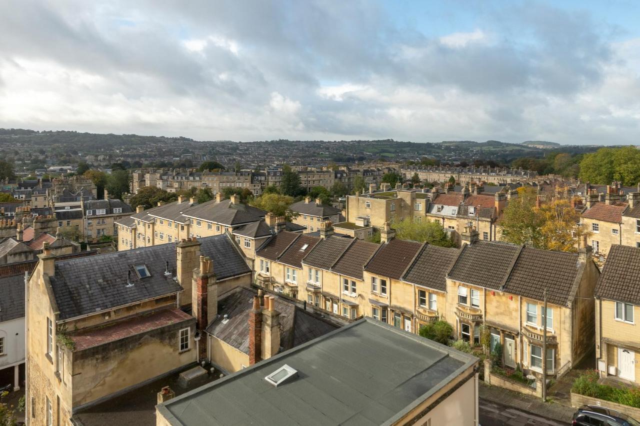 Stunning Georgian In * Bath