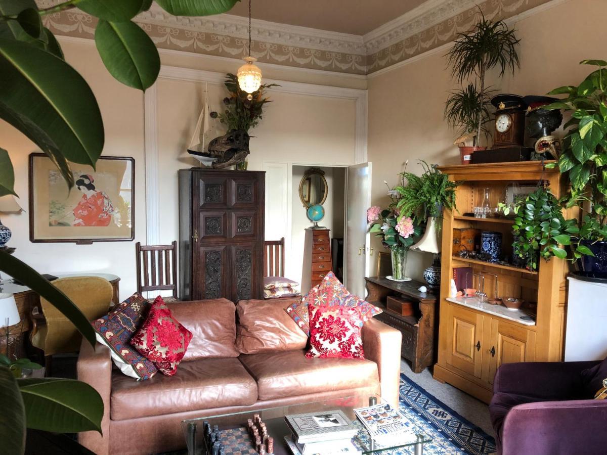 Plant Yourself In The Very Centre Of - Free Parking Apartment Bath