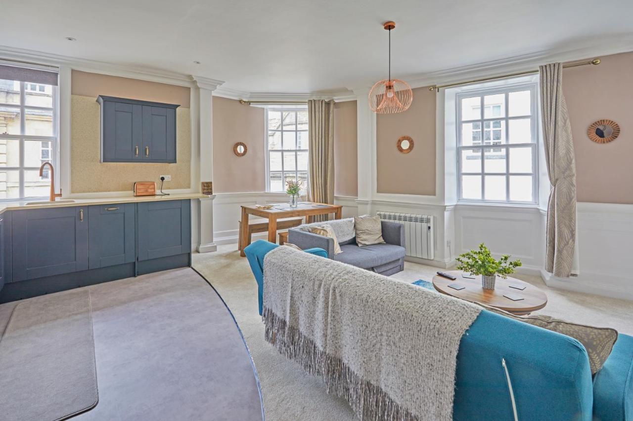 Apartment Opposite To Sally Lunn's Spacious Luxury Maisonette! *