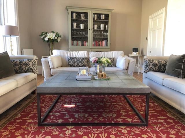 1 Georges Place Apartment