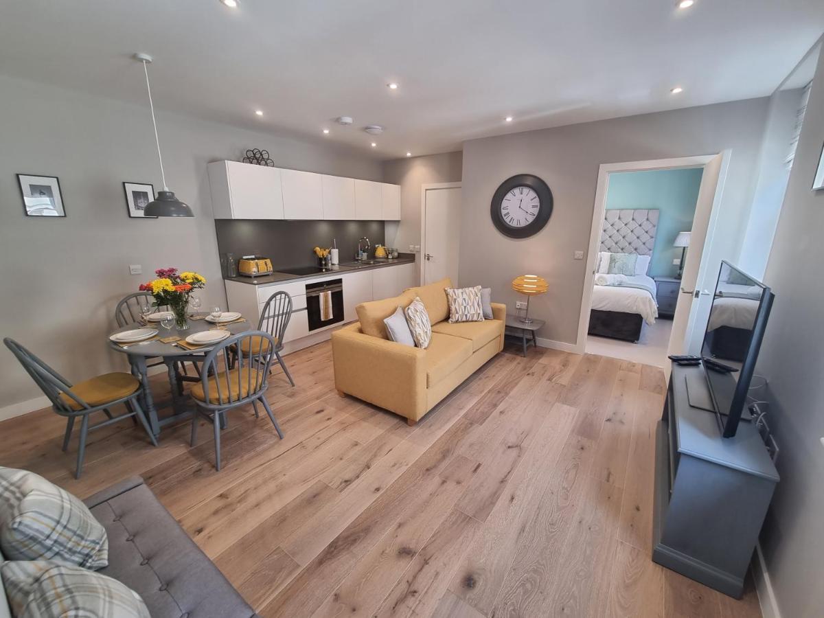 The Hastings, Lower Borough Walls Apartment Bath