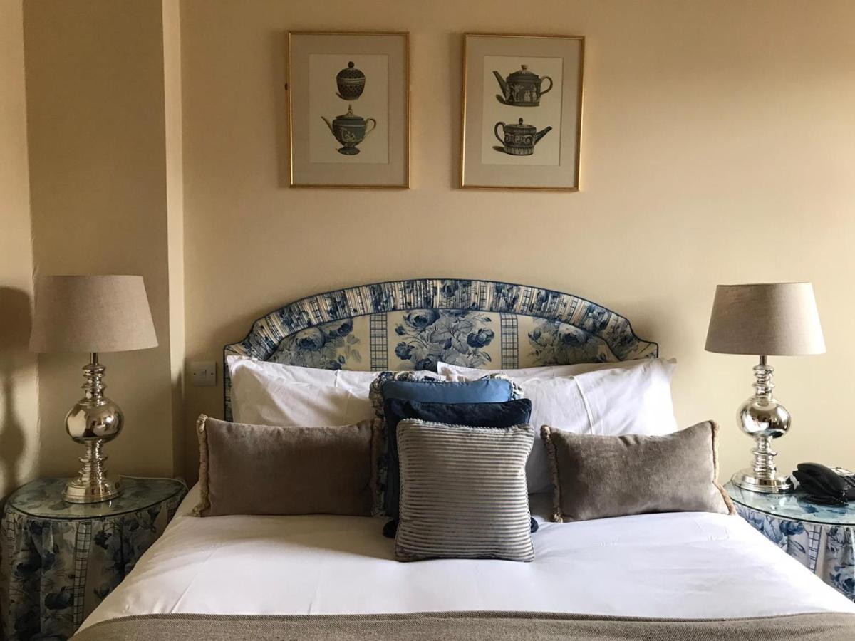The Windsor Town House 5*