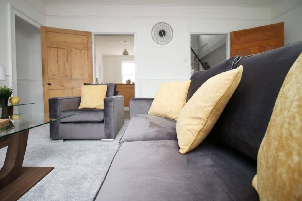 Apartment Spacious Georgian 3bedroom Apartment, 5 Mins From Abbey Bath