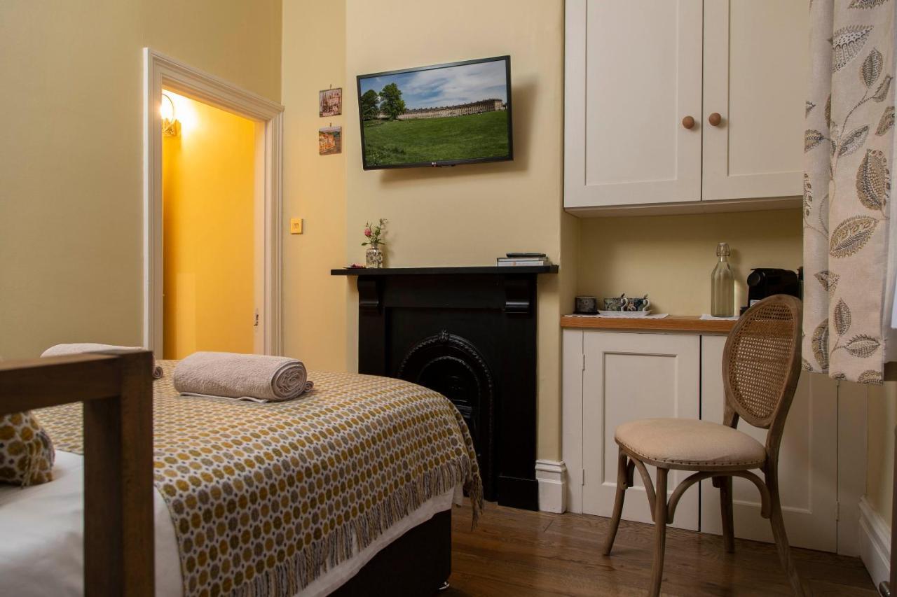 Guest house Luxury Ensuite Next To Royal Crescent With Own Private Entrance Bath