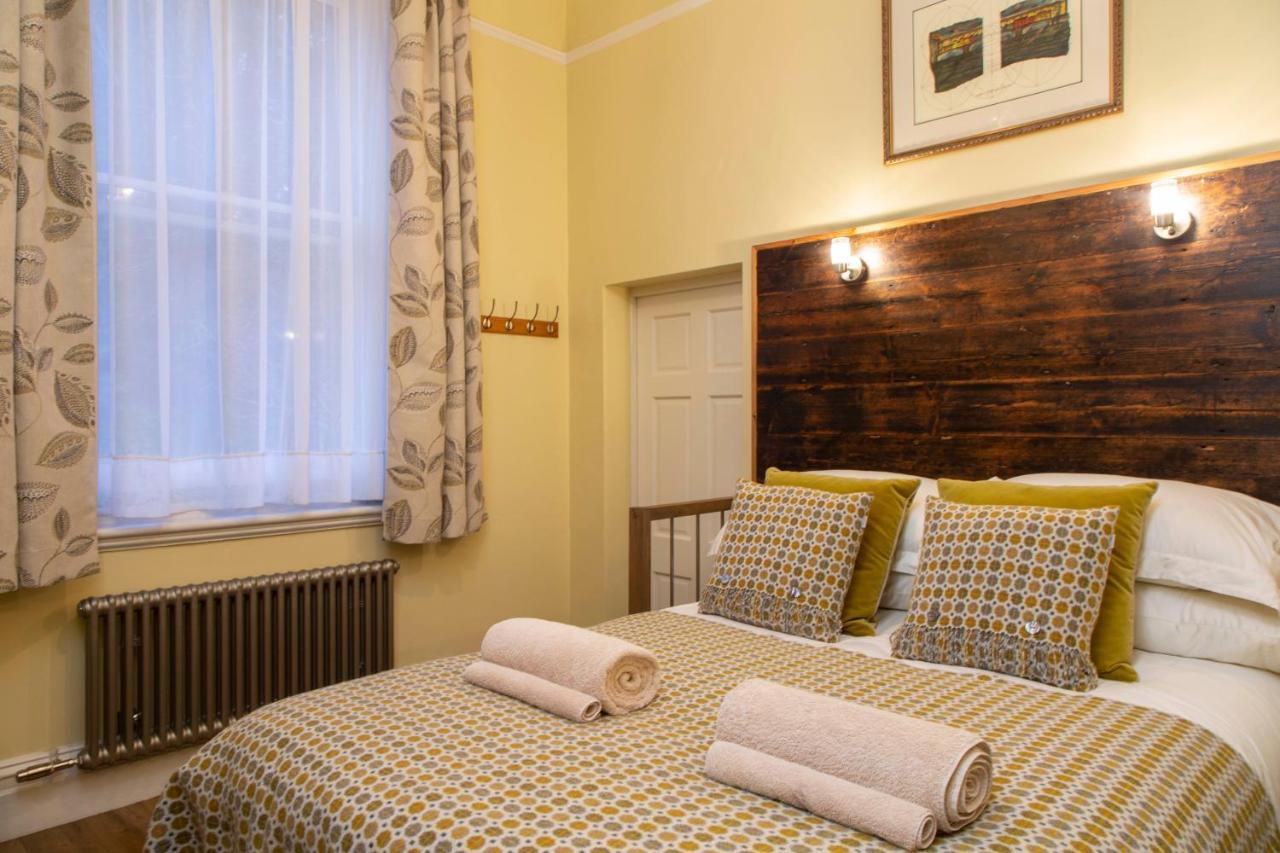 Luxury Ensuite Next To Royal Crescent With Own Private Entrance