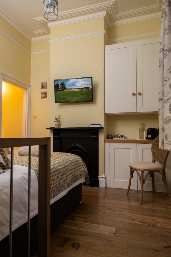 Luxury Ensuite Next To Royal Crescent With Own Private Entrance Bath