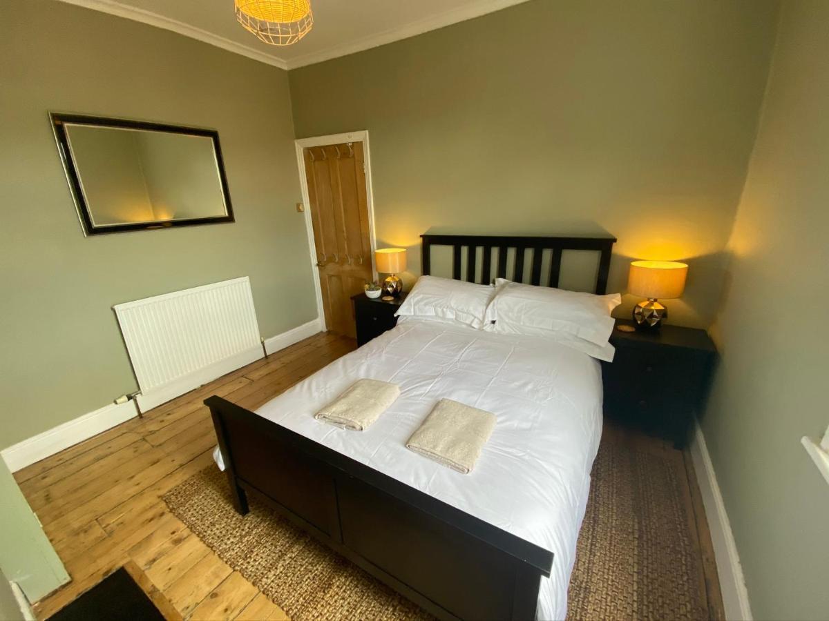 Pass The Keys Beautiful 3 Bedroom House With Great Views Of *