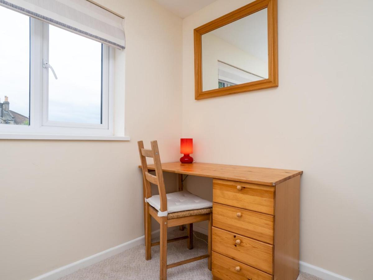 Holiday home Pass The Keys Modern 2 Bedroom House With On Street Parking Bath