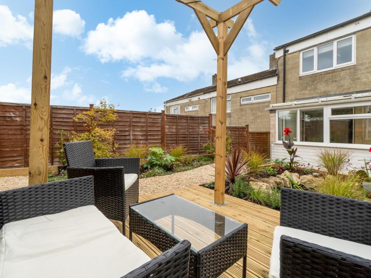 Pass The Keys Modern 2 Bedroom House With On Street Parking Holiday home Bath