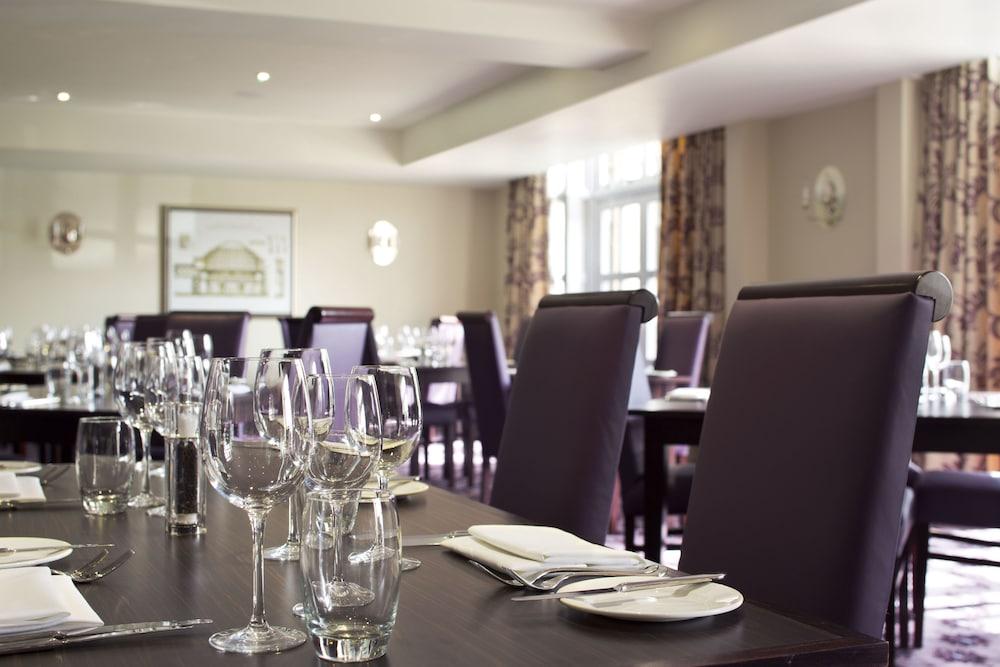 Bailbrook House Hotel, 4* Bath