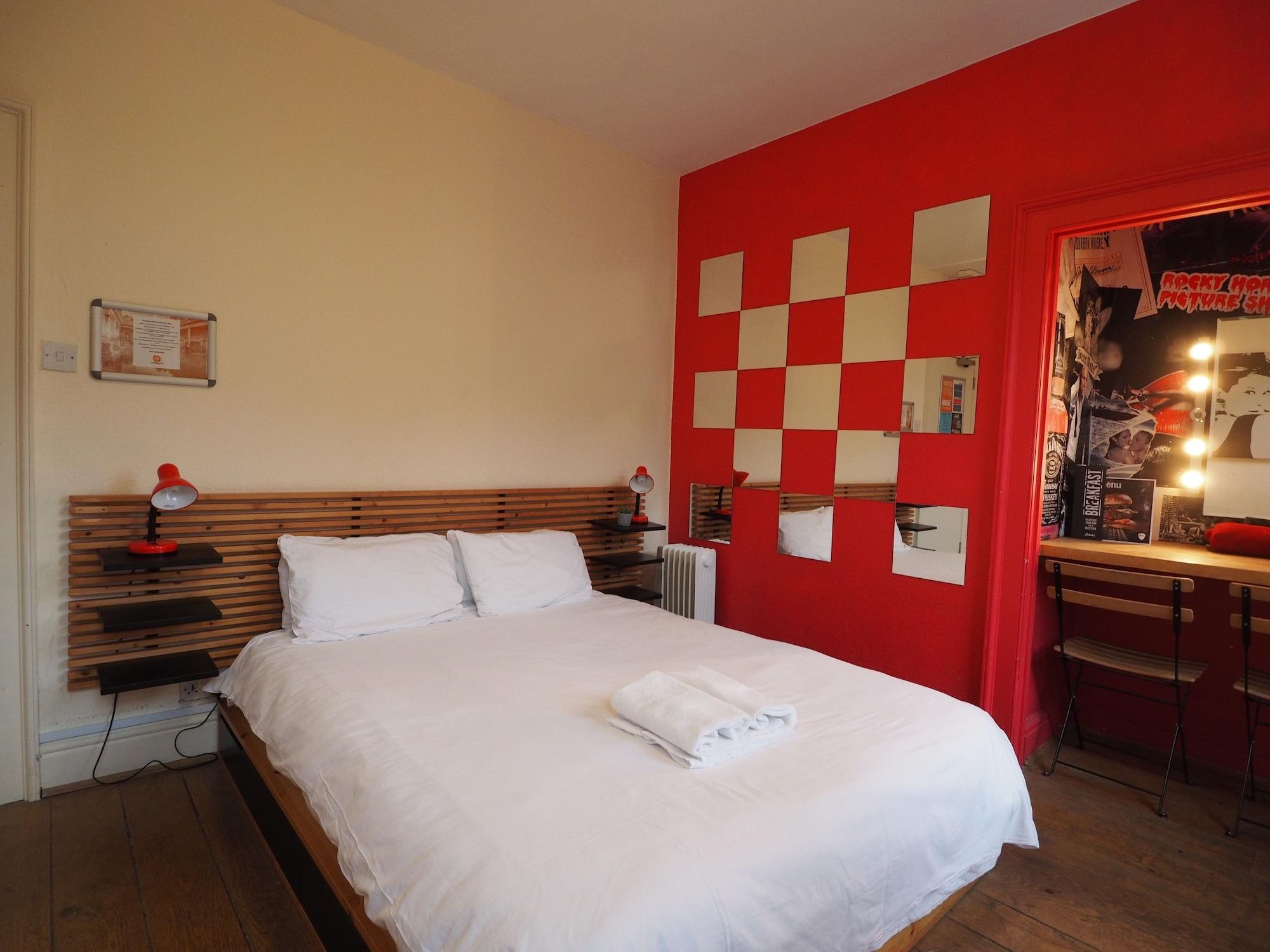 St Christopher's Hostel *